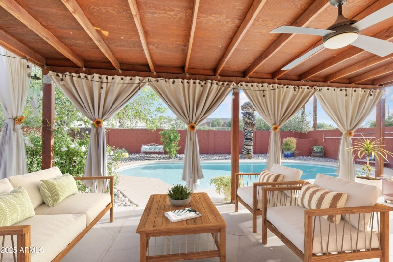 Large Patio to Enjoy Year Round!