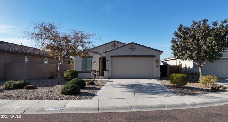 17492 W POLARIS DR