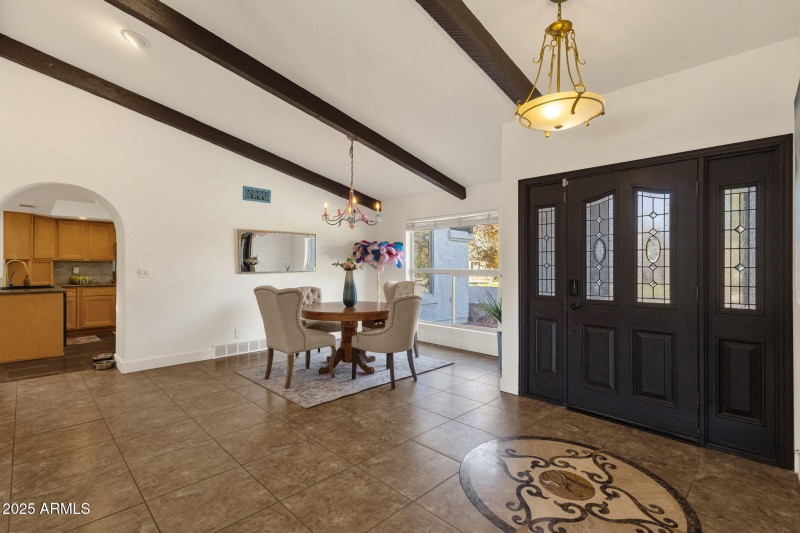 5-web-or-mls-89-n-riata-st