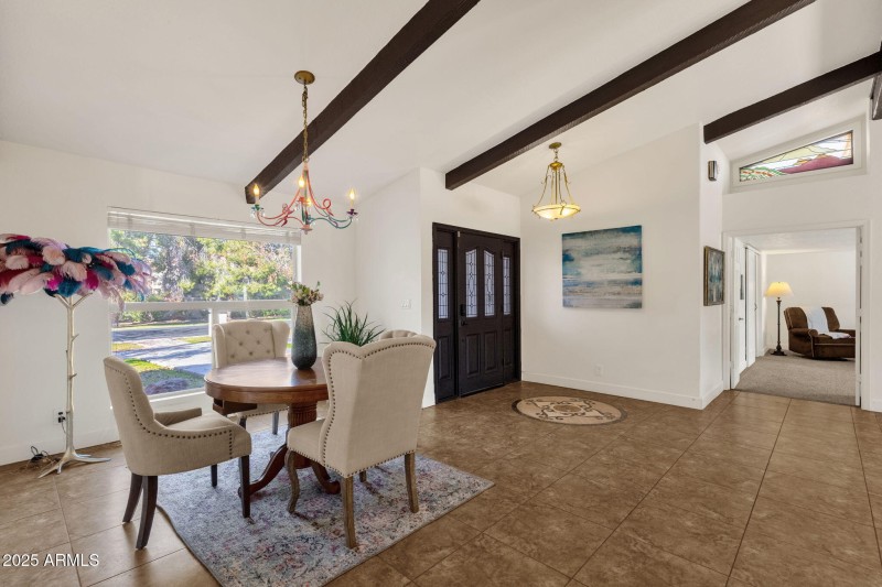 6-web-or-mls-89-n-riata-st