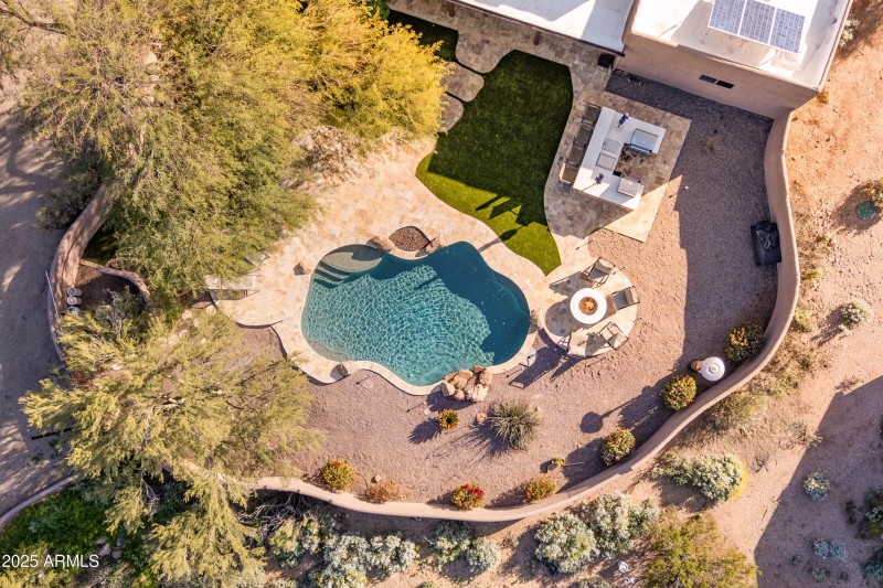 EASY Maintenance landscaping