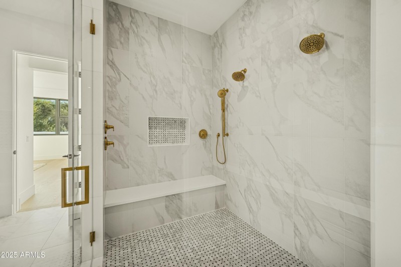 I2025122901-Daytime-16