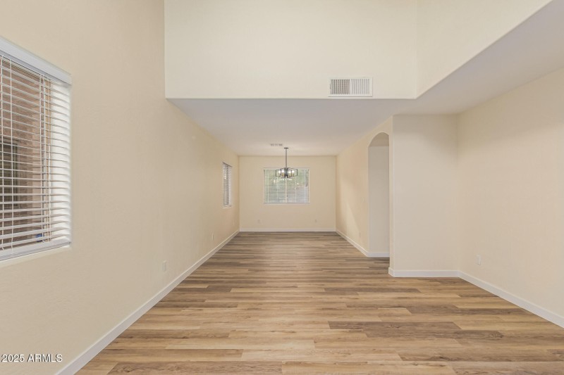 D353FBD8-6FCF-415F-AAAD-7DAF17414F45