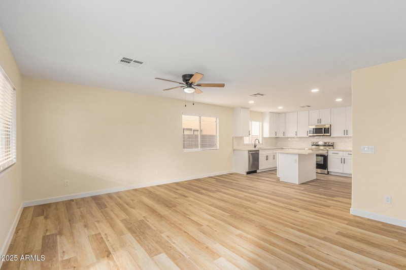 20A51D1E-C683-44BE-B418-DF111AC10F01