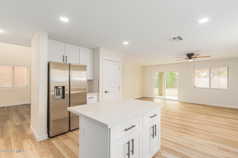 D048AF02-D6BC-4537-9BB4-DE78C4E96647