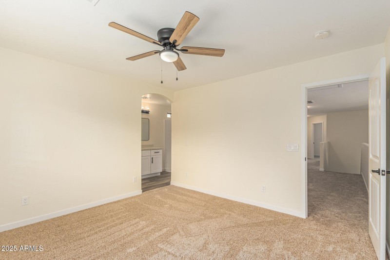 97B1C6B3-3B57-416C-BEC8-C0D7B0B75CB5