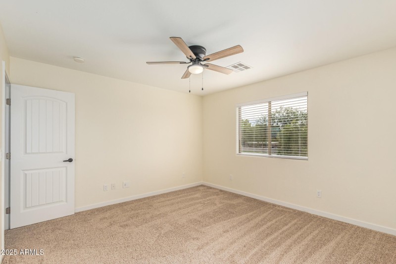 4ED3C967-1E83-4654-8246-95810C2CB7CC