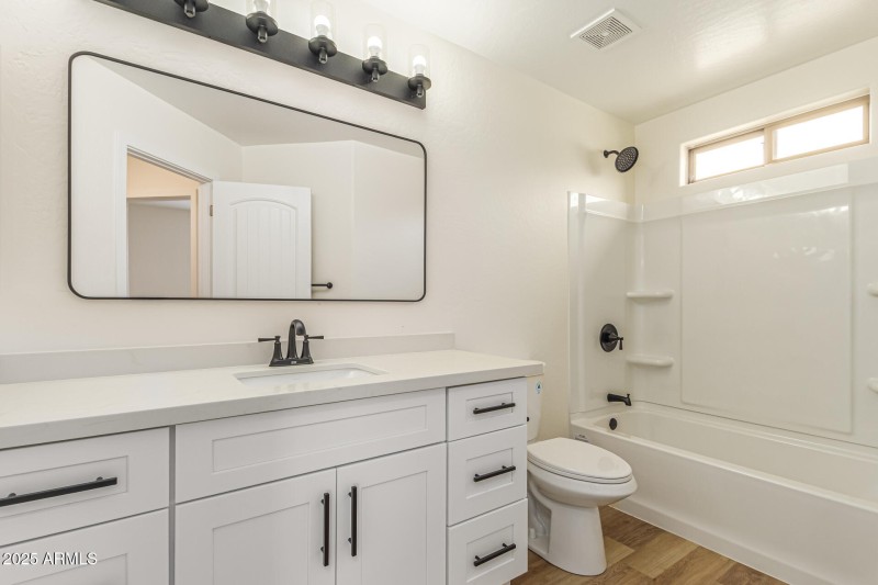 C22DD202-DFBD-42F1-BCA0-6FC51F626567