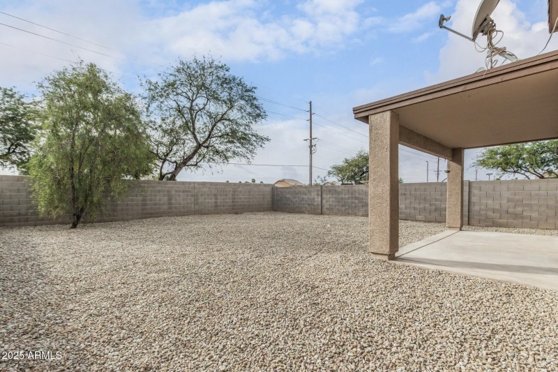 600C85CC-EAD5-4EBC-B66A-3AACF83A6548_1_2