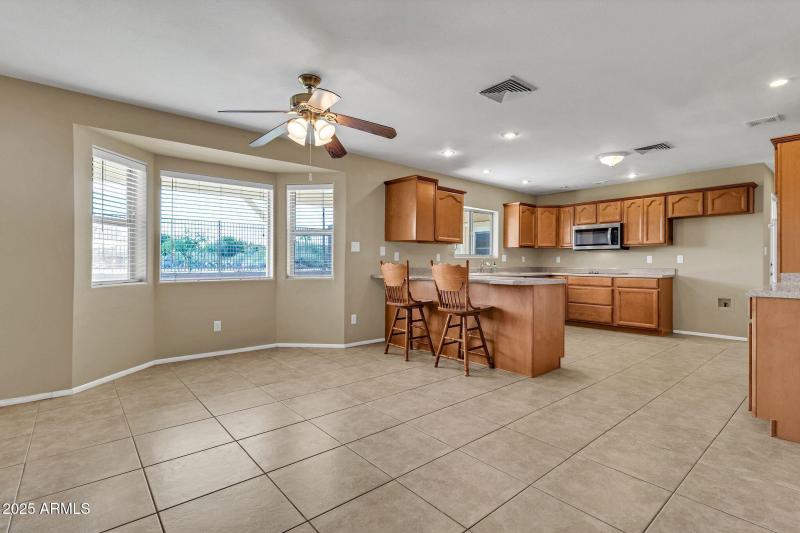 15834 E Ocotillo Rd-8
