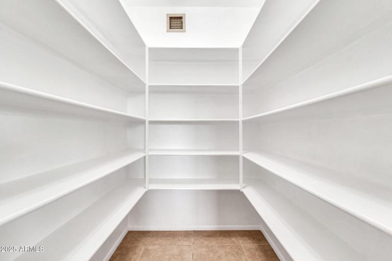 15834 E Ocotillo Rd-18