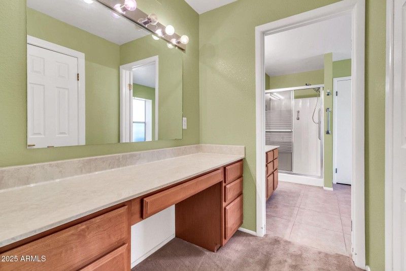 15834 E Ocotillo Rd-24