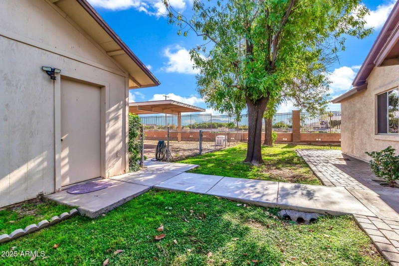 15834 E Ocotillo Rd-56