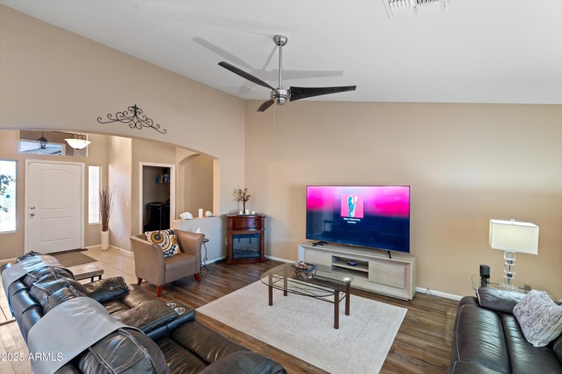 11-Family Room
