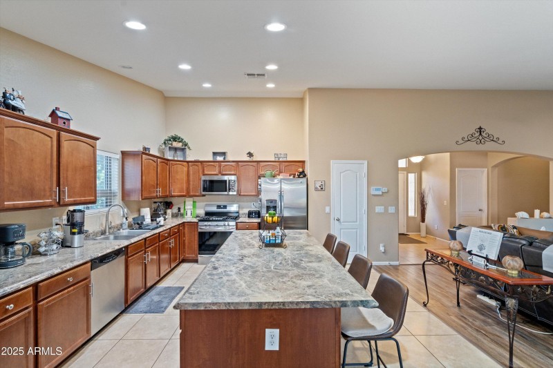 16-Kitchen