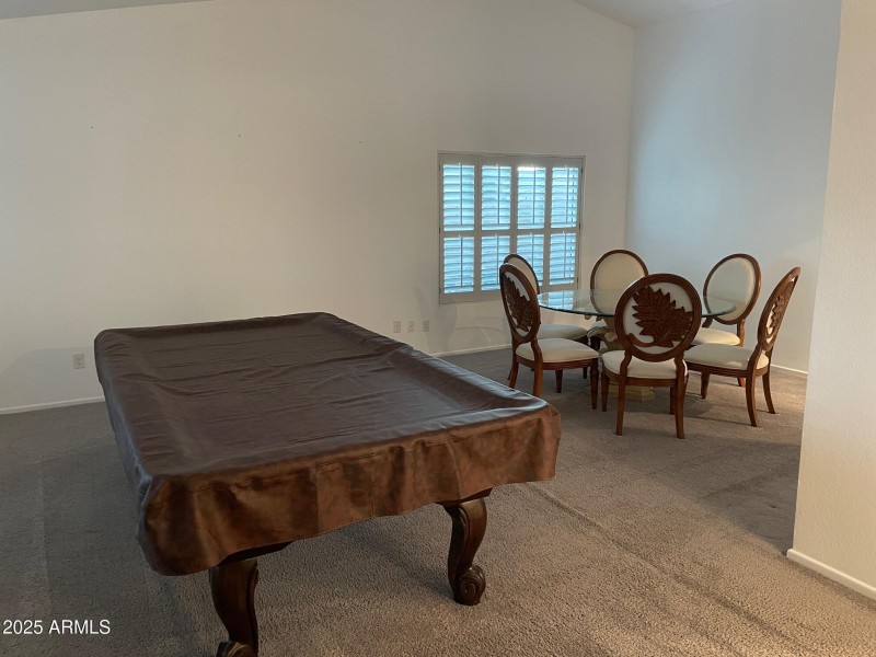 25 Front Great Room 3