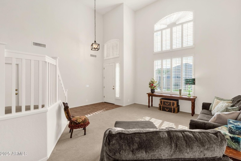 10-web-or-mls-1678-e-rawhide-st