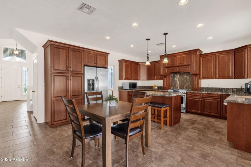 17-web-or-mls-1678-e-rawhide-st