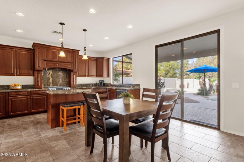 18-web-or-mls-1678-e-rawhide-st