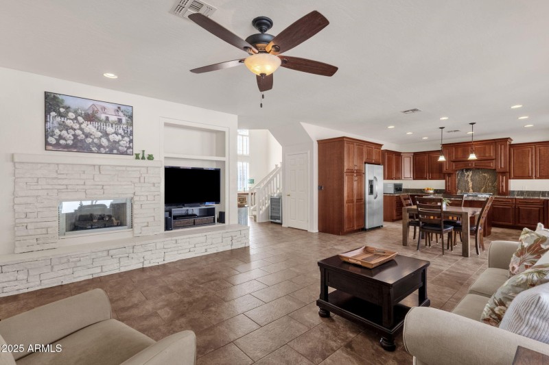 22-web-or-mls-1678-e-rawhide-st