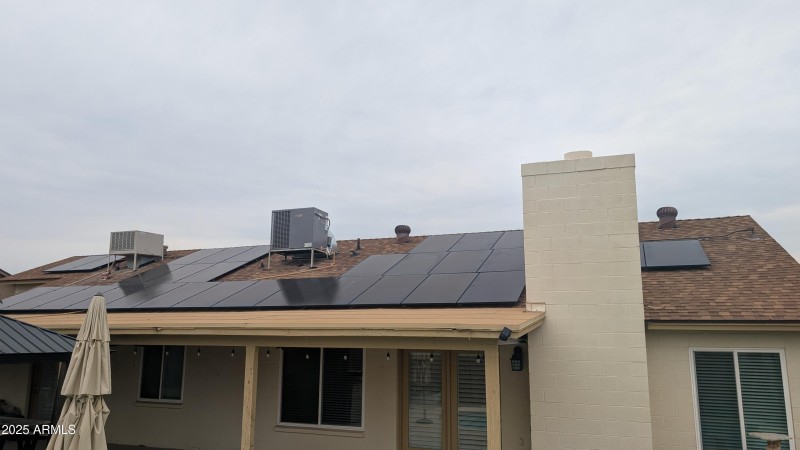 PXL_20251231_180633385