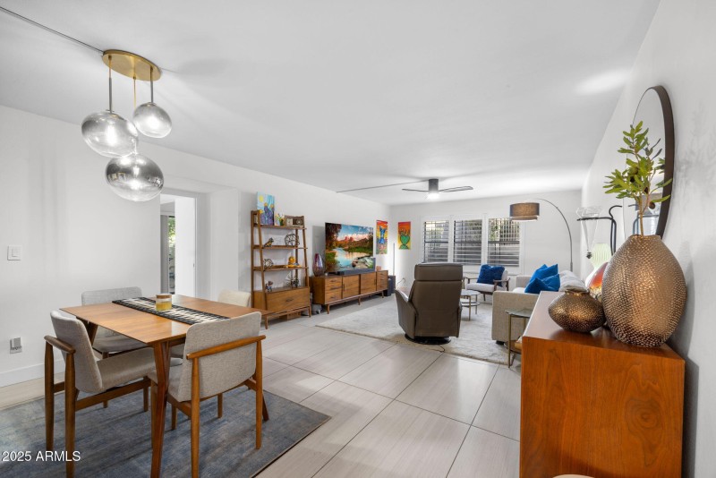 Open Concept Living/Dining Room