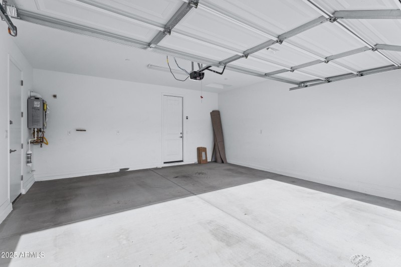 21294 W Roanoke Ave-28