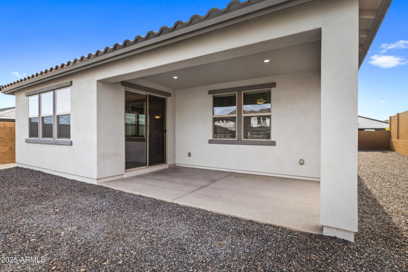 21294 W Roanoke Ave-32