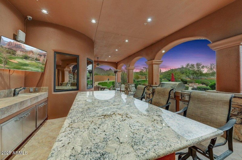 Patio Bar View Mail Level