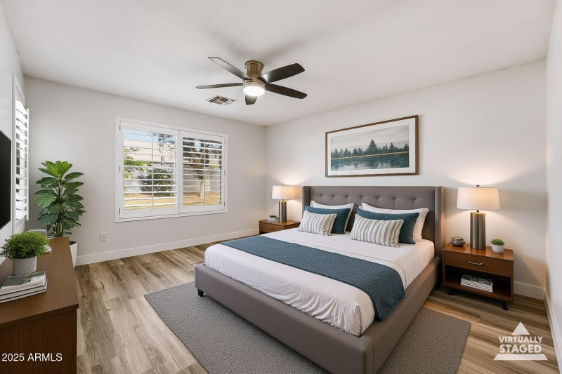 017a-primary-bedroom