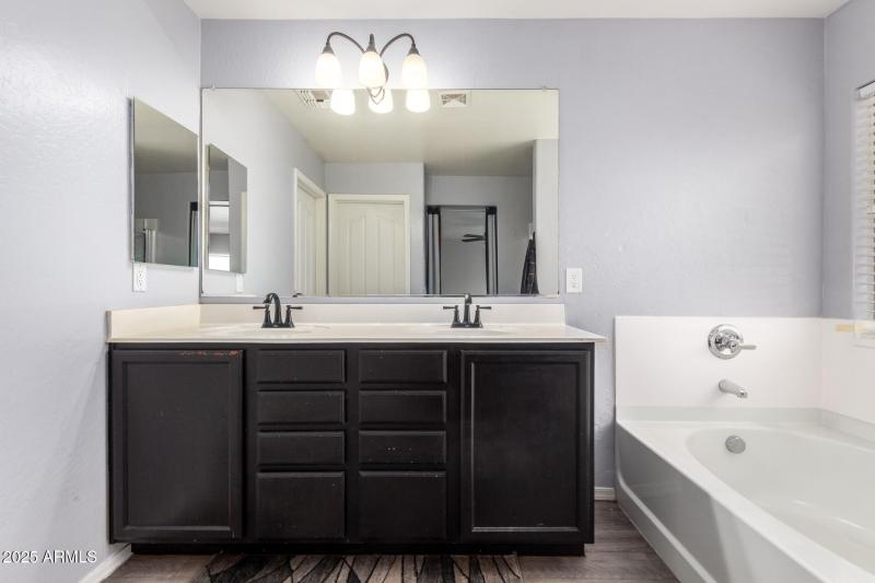 18 - Betty