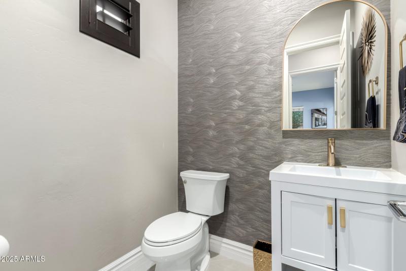 Guest Half Bath