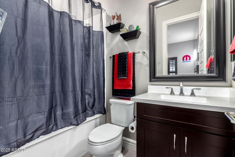 Bedroom 4 Full Bath