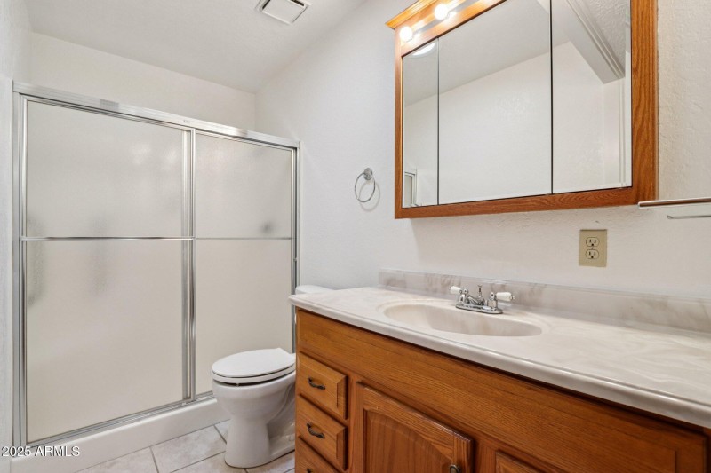 16-web-or-mls-W Avenida De Amigos Cir-S3