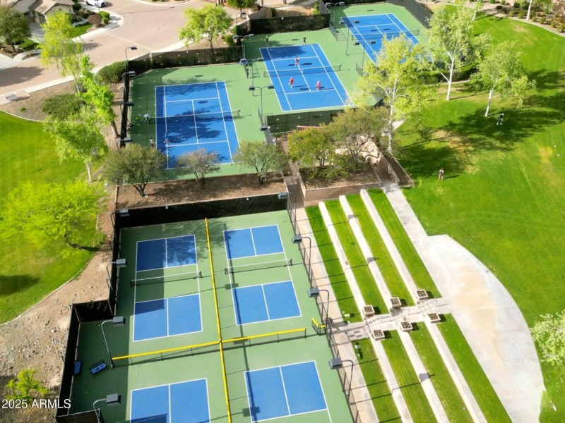 Pickleball and Tennis Courts