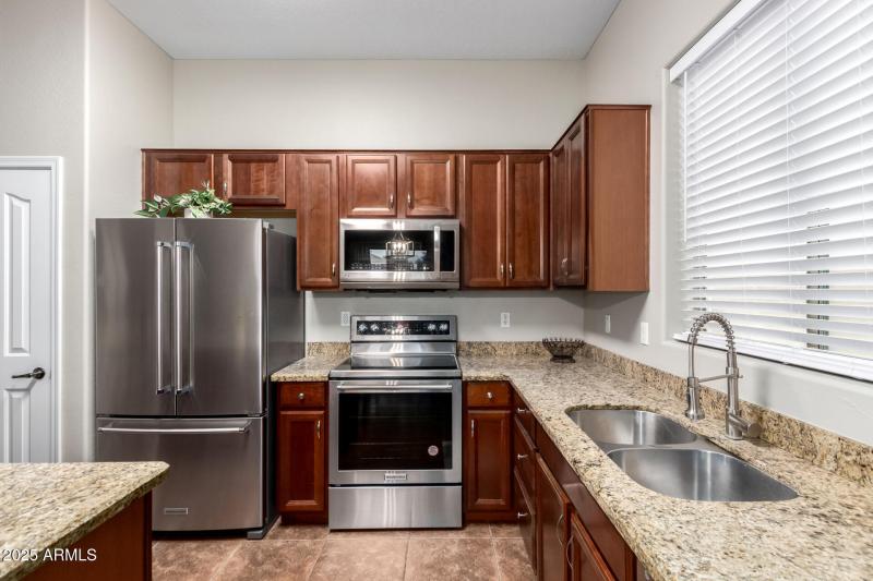 kramer new kitchen along sink