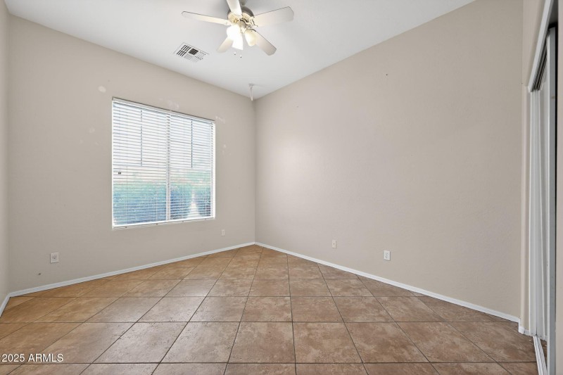 07_3022_W_Redwood_Ln_Phoenix_AZ_85045-Li