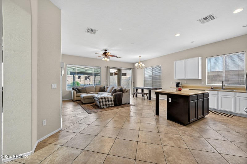 18_3022_W_Redwood_Ln_Phoenix_AZ_85045-Ki