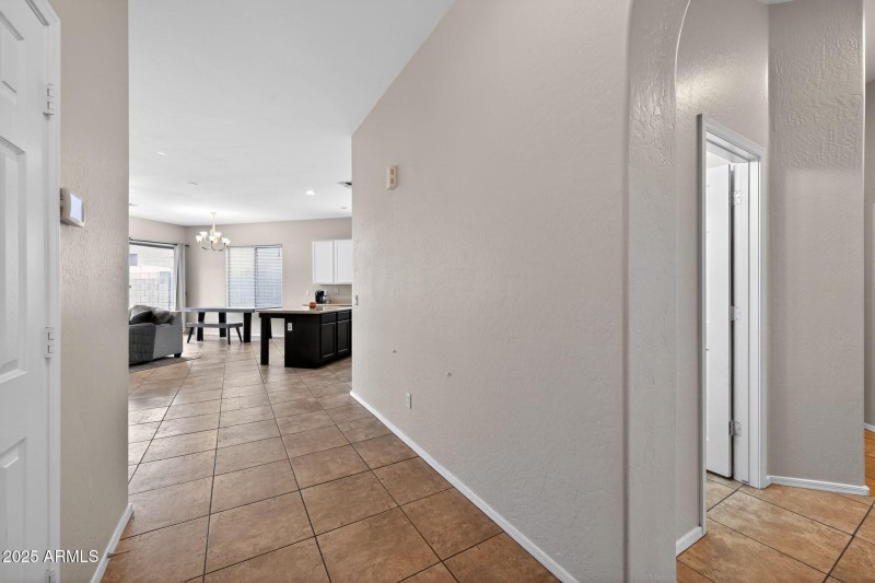 30_3022_W_Redwood_Ln_Phoenix_AZ_85045-Ot