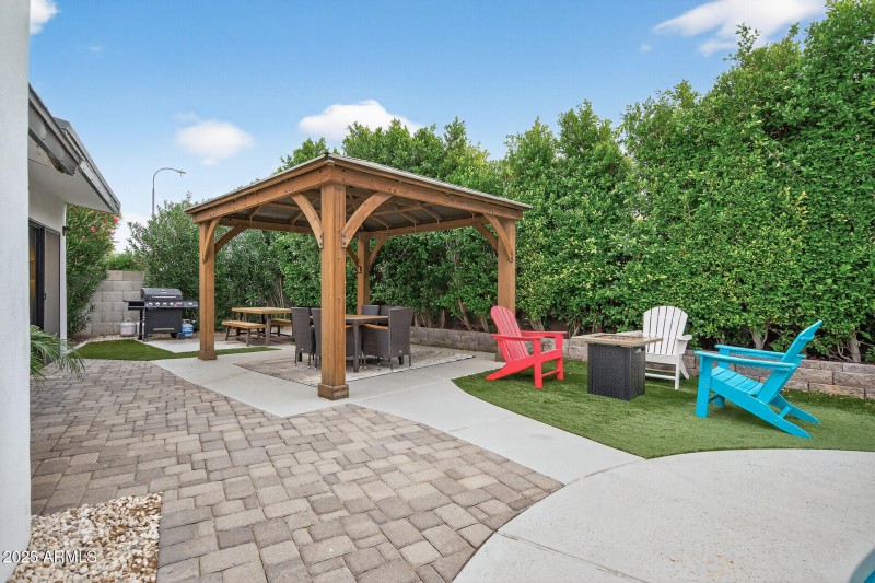 51_7719_E_Rovey_Ave51_mls