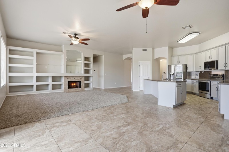 15_dsc07861_with_fire