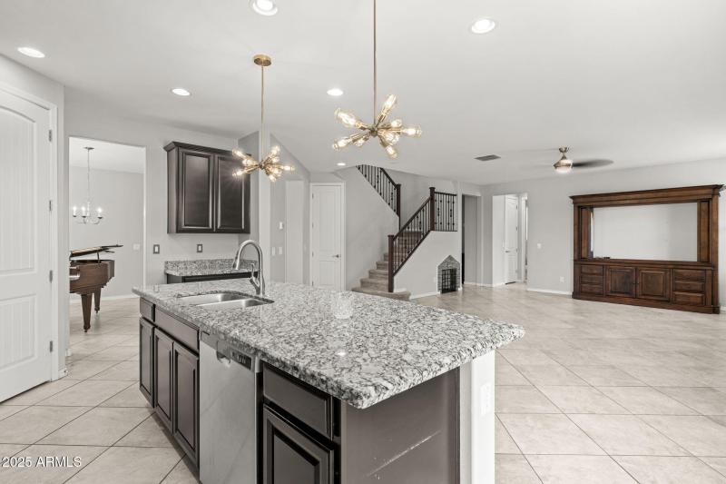 18740 W San Juan Ave Litchfield Park - 2