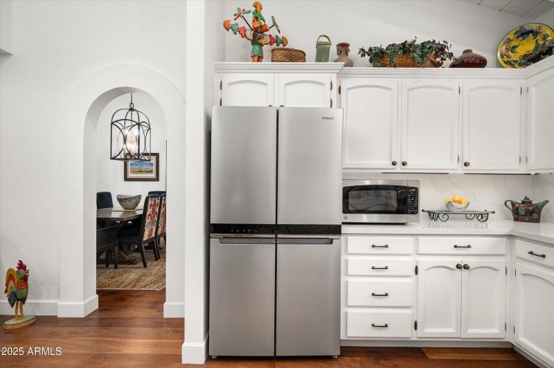 17-7500EMcCormickPkwy72-17