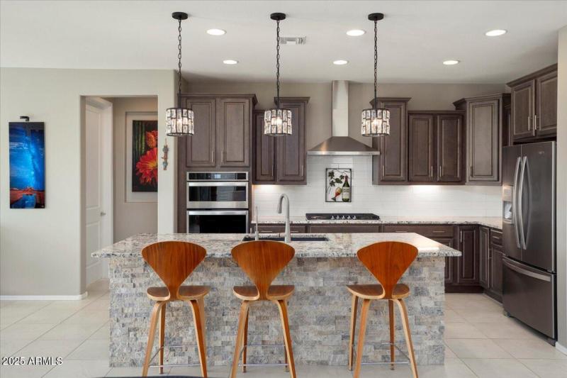12-Kitchen