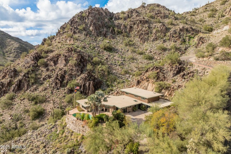 7310 N Highcliff Dr (aerial)-1