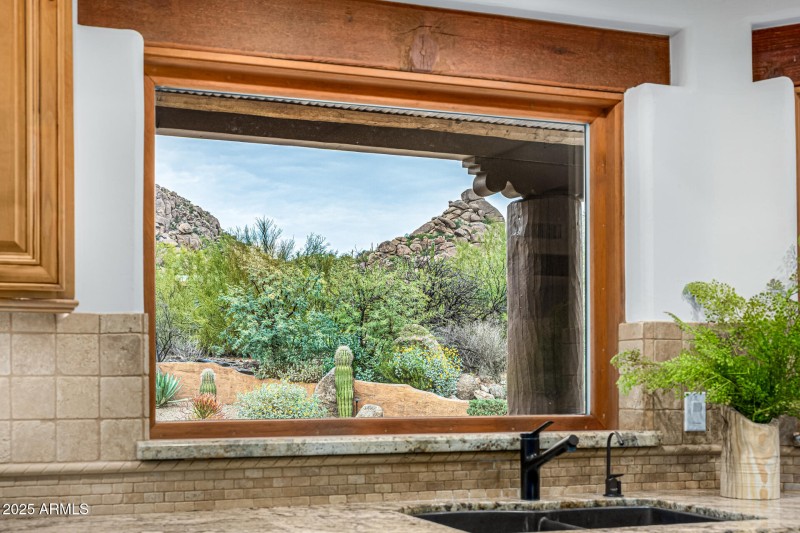 Boulder & Black Mtn Views