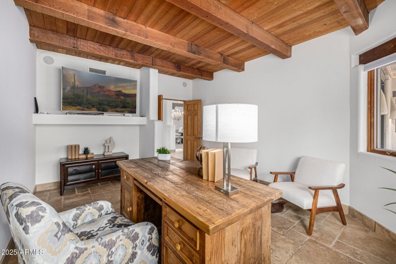 Executive Office_4th Bedroom