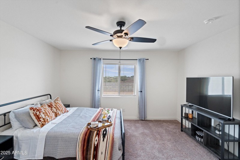 18-Primary Bedroom
