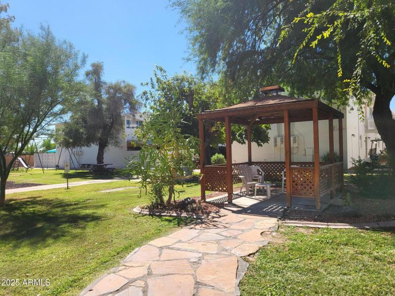 GAZEBO