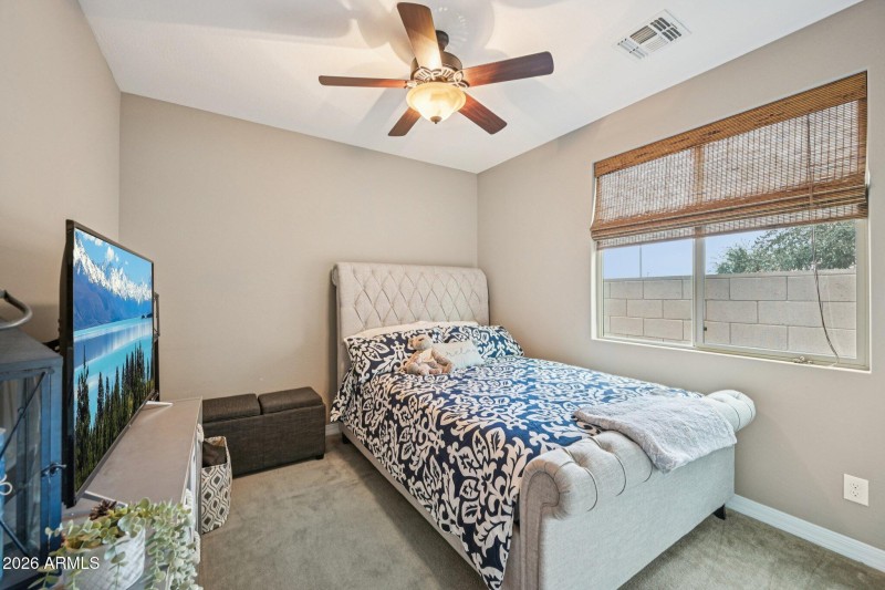 14-web-or-mls-E Lodgepole Dr-S0201-019